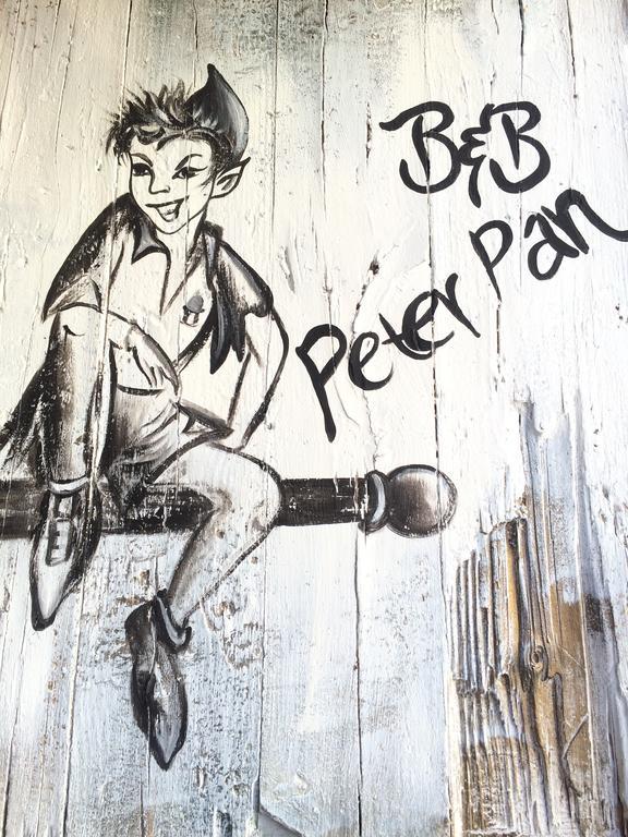 B&B Peter Pan Гарньяно Экстерьер фото